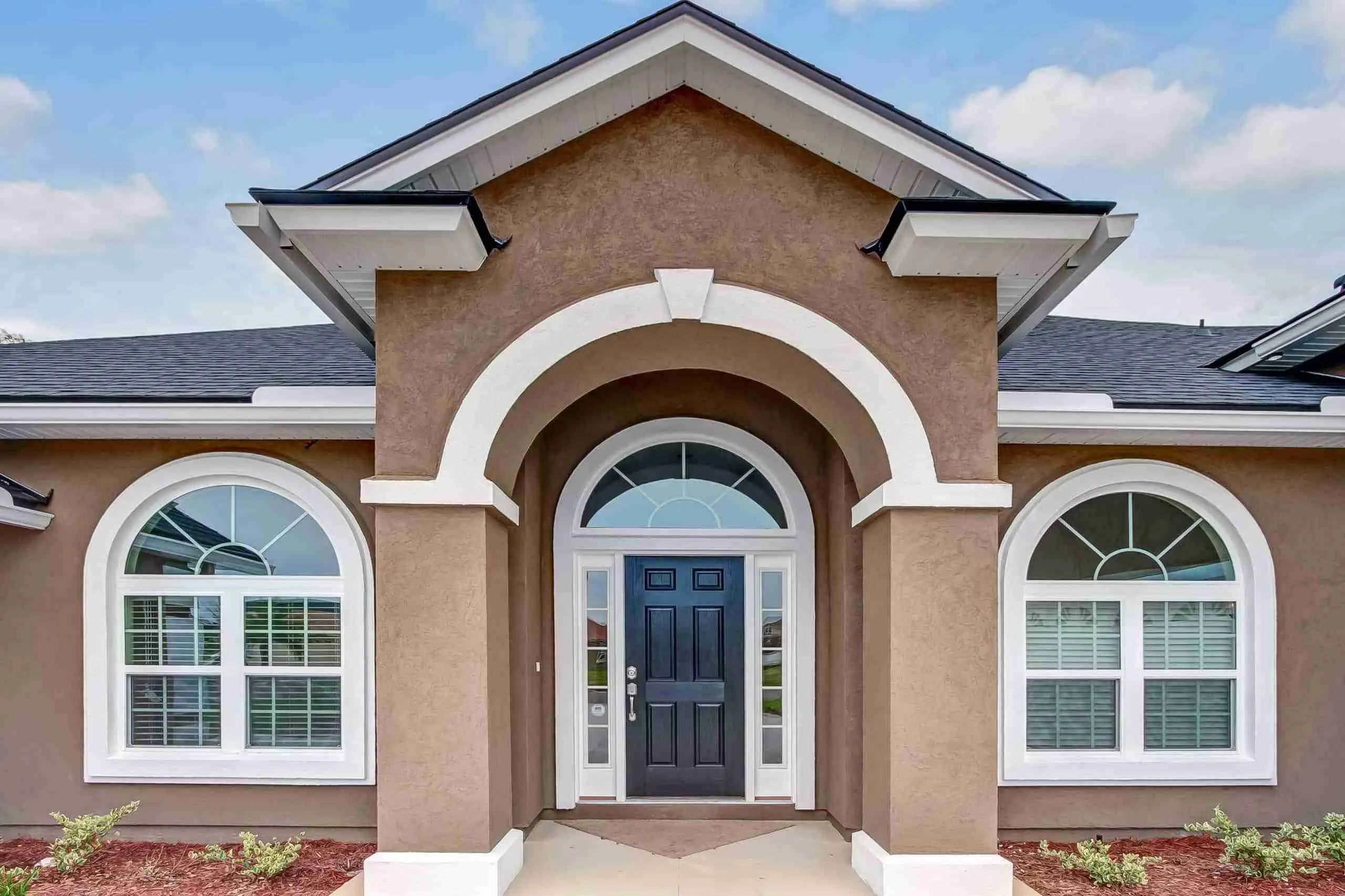 Renaissance Product Image 2: Double Hung Windows